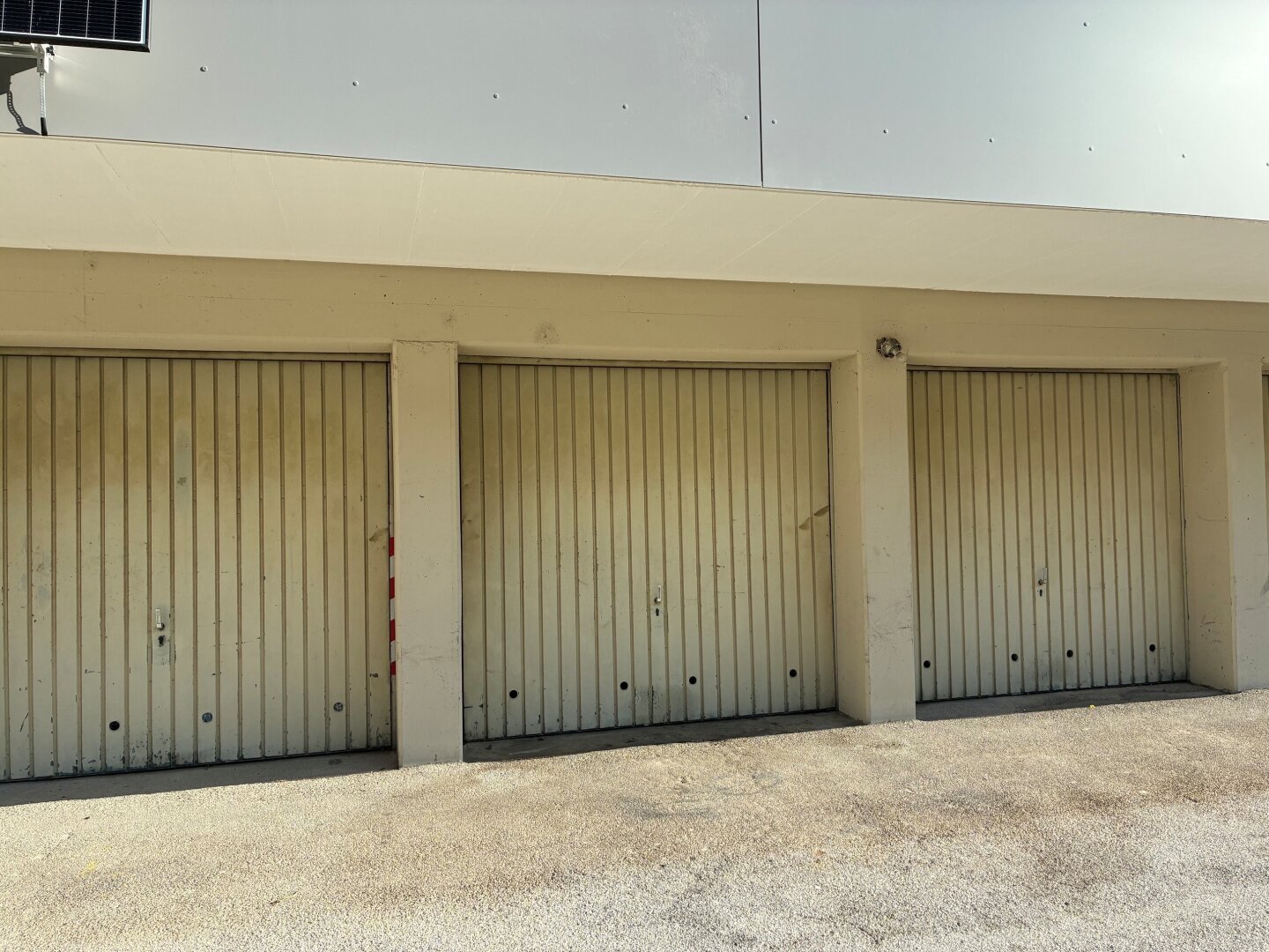 Ihre sichere Garagenbox mit Extra-Platz