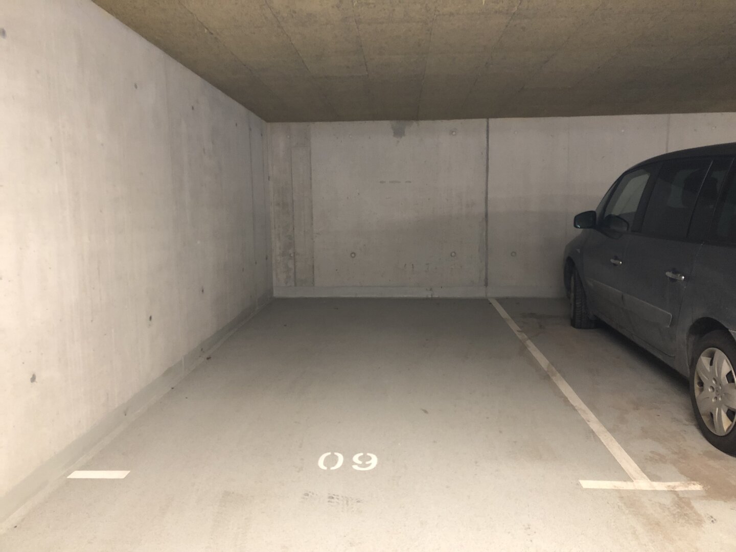 Tiefgaragenplatz Innsbruck Kranebitten